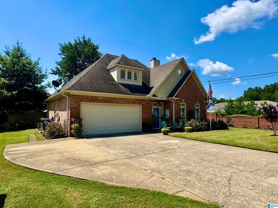 100 OAK MEADOW LANE, Oneonta, AL 35121 - #2