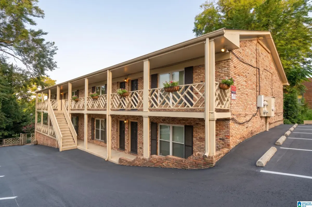 2825 HIGHLAND AVENUE S, Birmingham, AL 35205 - #1