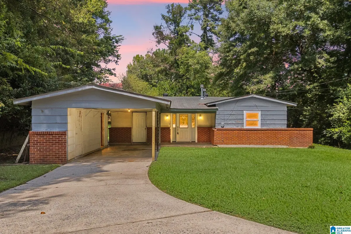 2160 LARCHMONT CIRCLE, Hoover, AL 35216 - #1