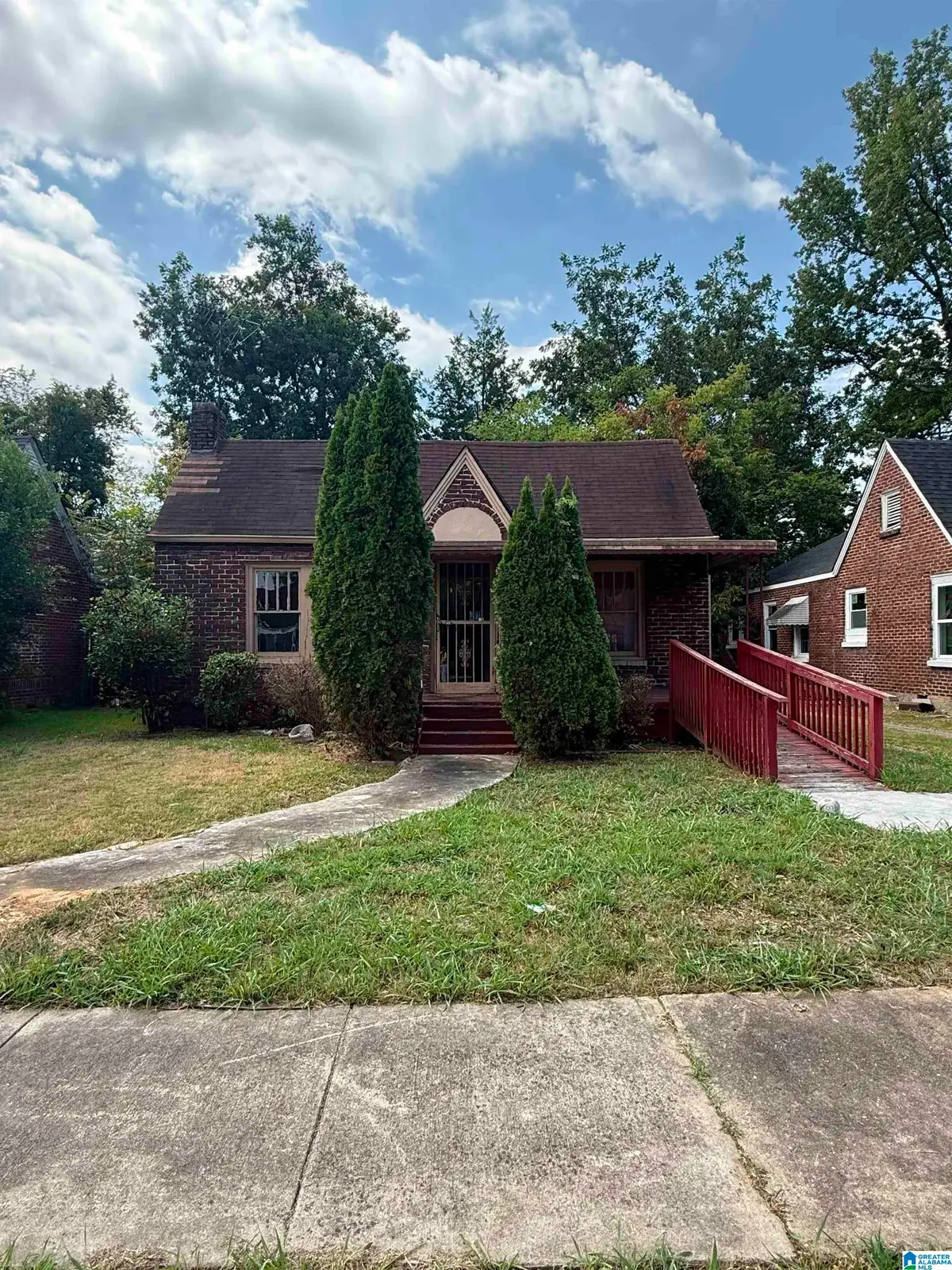 1809 SAINT CHARLES COURT SW, Birmingham, AL 35211 - #1