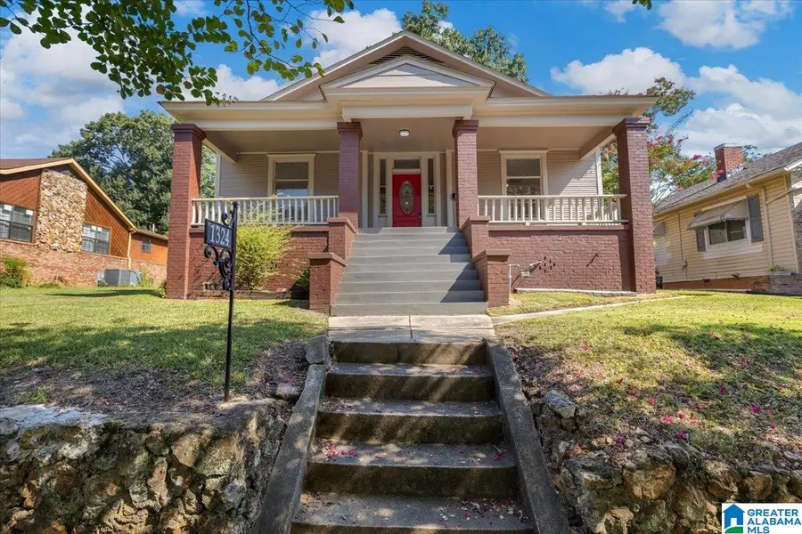 1324 4TH AVENUE W, Birmingham, AL 35208 - #2