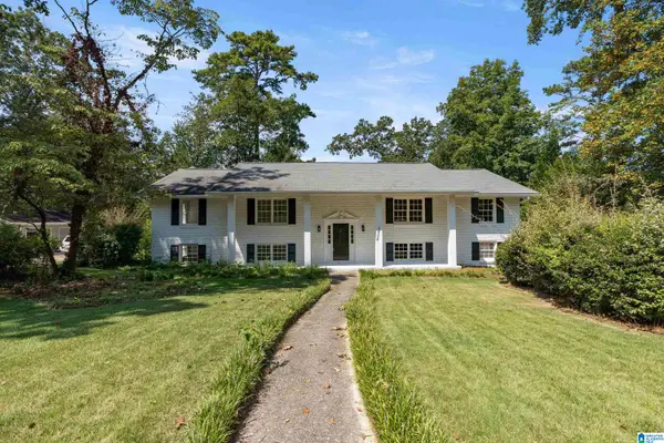 3208 WINCHESTER ROAD, Hoover, AL 35226