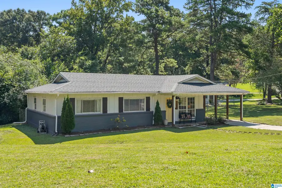 2201 CHAPEL HILL ROAD, Hoover, AL 35216 - #2