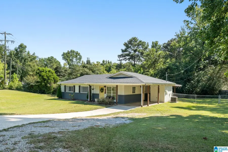 2201 CHAPEL HILL ROAD, Hoover, AL 35216 - #3