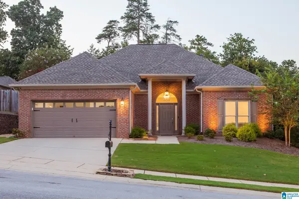 3740 CROSSINGS CREST, Hoover, AL 35242