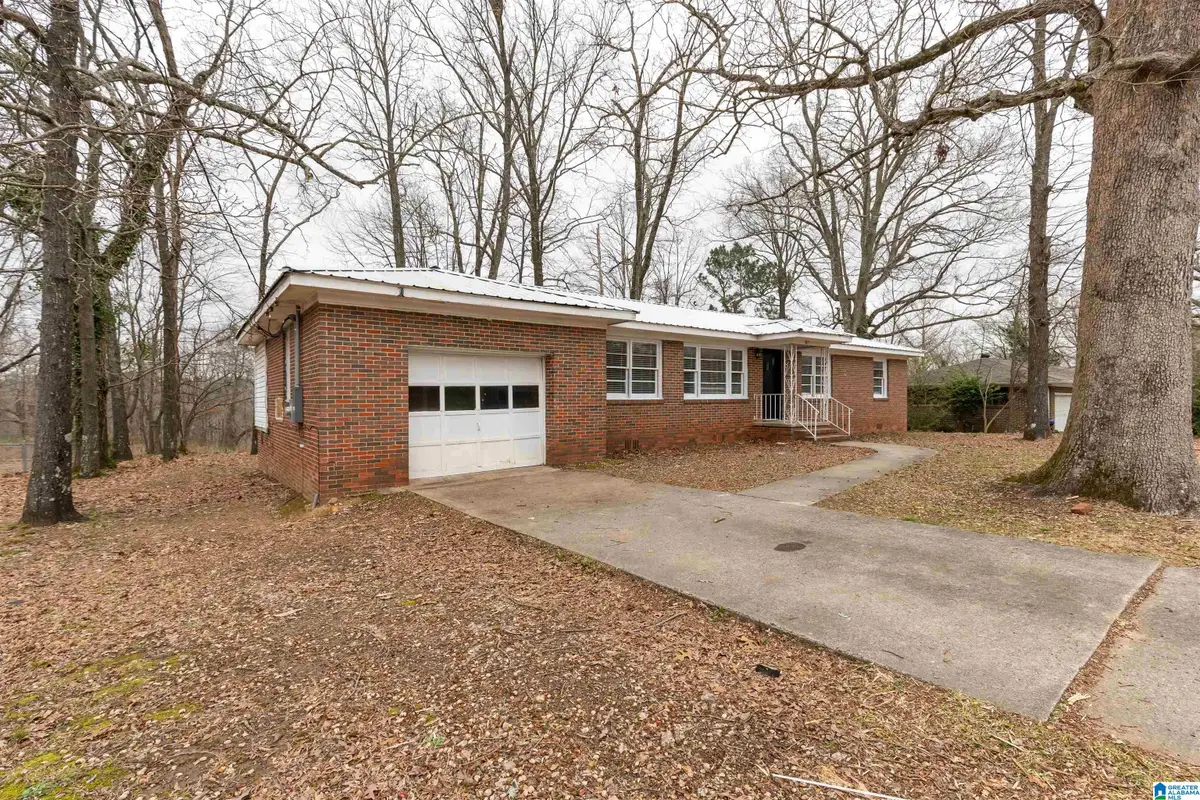 965 HICKORY CIRCLE, Birmingham, AL 35215 - #1