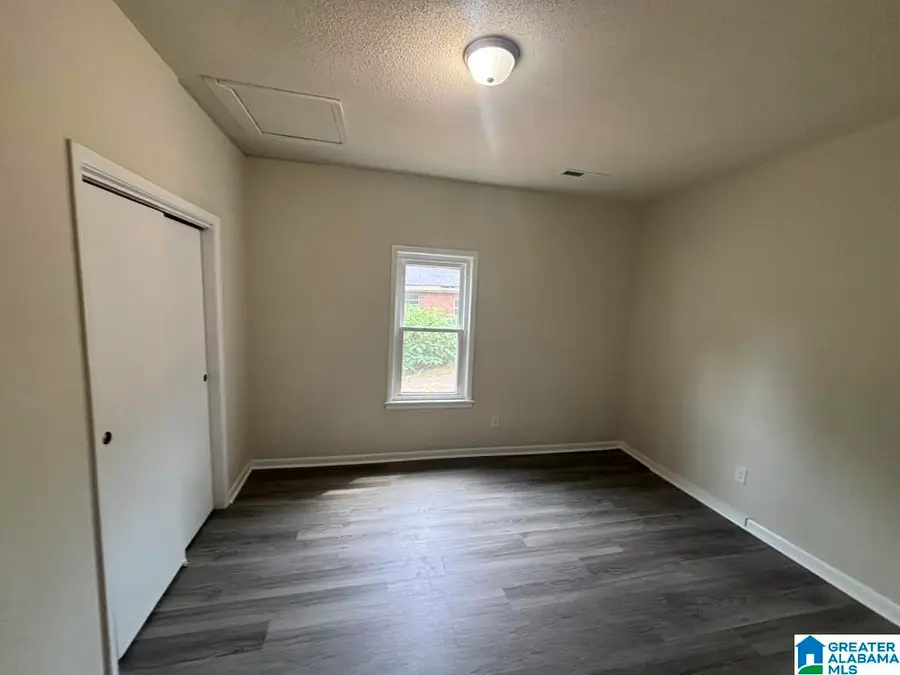 914 18TH WAY SW, Birmingham, AL 35211 - #3