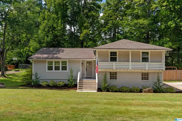 2295 WOODCREEK DRIVE, Hoover, AL 35226