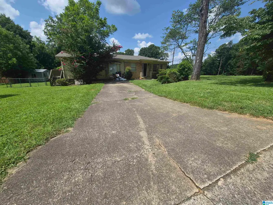 1629 LAKE DRIVE NE, Center Point, AL 35215 - #3