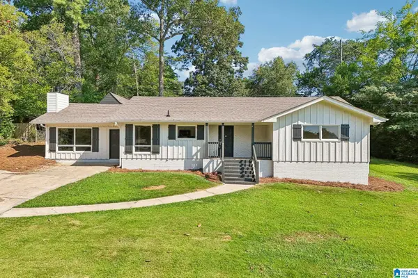 1624 LINDA VISTA LANE, Vestavia hills, AL 35226