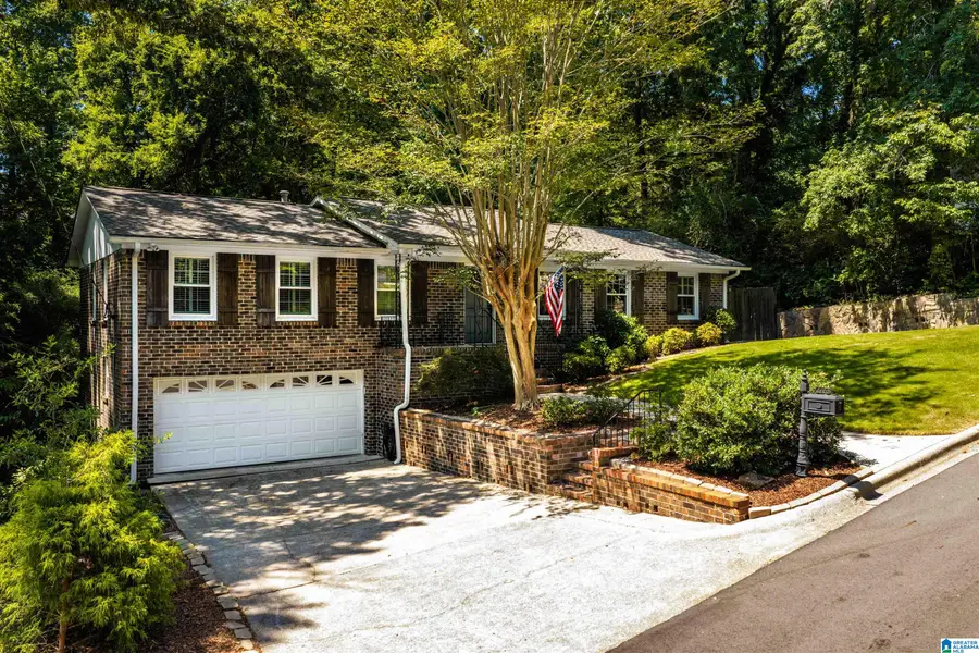 1416 SUNSHINE DRIVE, Birmingham, AL 35213 - #2