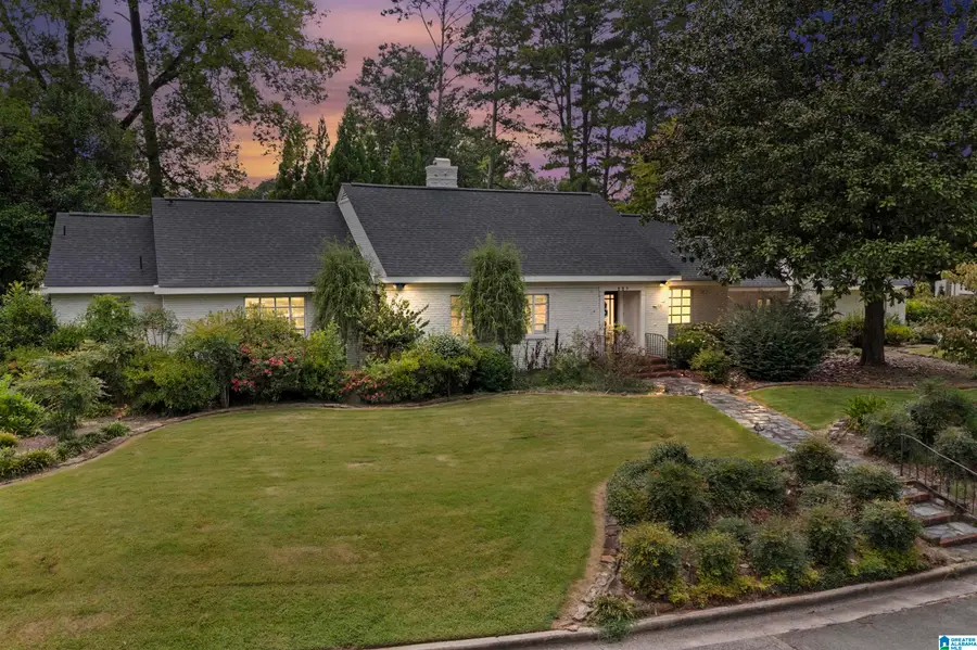 223 FORRESTINE AVENUE, Gadsden, AL 35901 - #2
