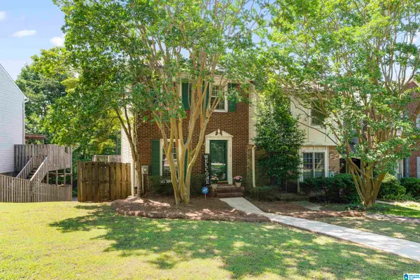 1719 ASHWOOD LANE, Birmingham, AL 35209