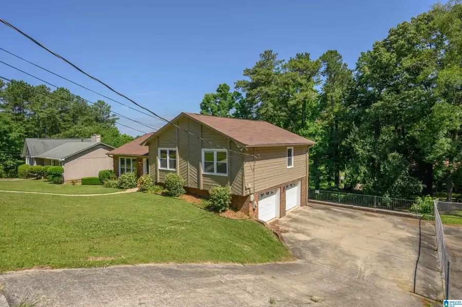 8 FOREST VIEW DRIVE, Irondale, AL 35210 - #3