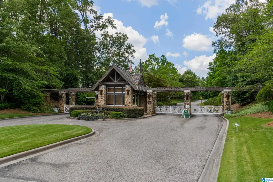 7713 KENMORE PLACE, Vestavia Hills, AL 35242 - #2