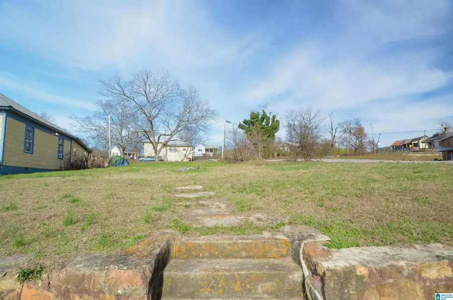 12 BLUE MOUNTAIN AVENUE, Anniston, AL 36201 - #3
