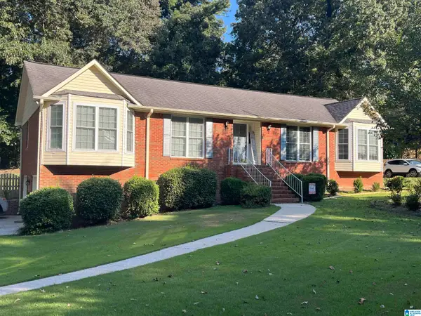5516 HEATH ROW DRIVE, Birmingham, AL 35242