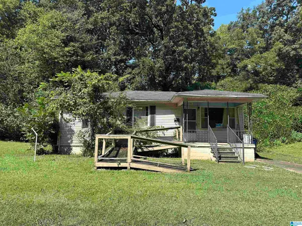 1063 ALABAMA STREET, Birmingham, AL 35217