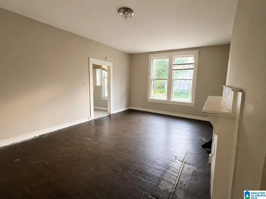 2042 48TH PLACE, Birmingham, AL 35208 - #3