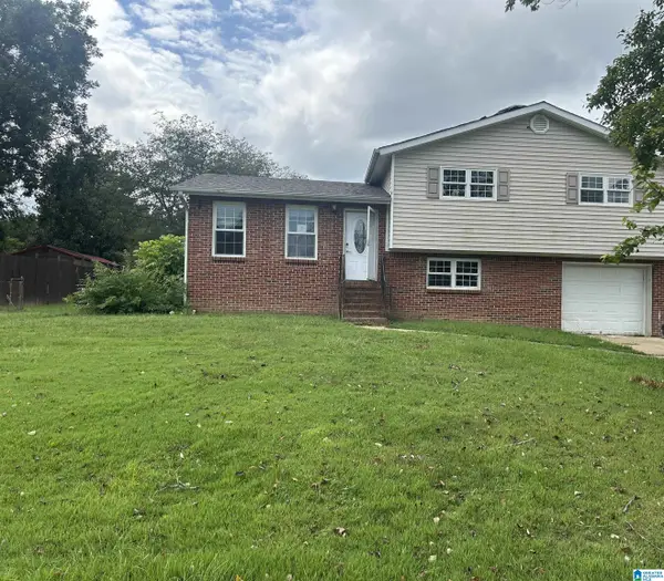 705 CHEROKEE TRAIL, Warrior, AL 35180