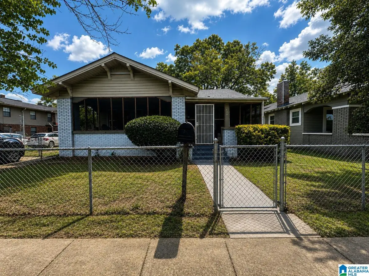 604 14TH STREET SW, Birmingham, AL 35211 - #1