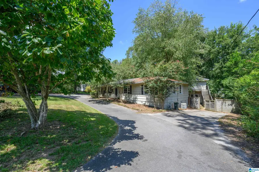 3016 LA HAVEN CIRCLE, Vestavia Hills, AL 35243 - #3