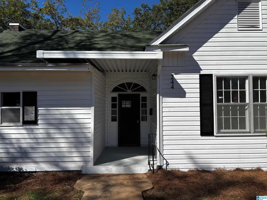 244 FAIRFAX AVENUE, Bessemer, AL 35020 - #2