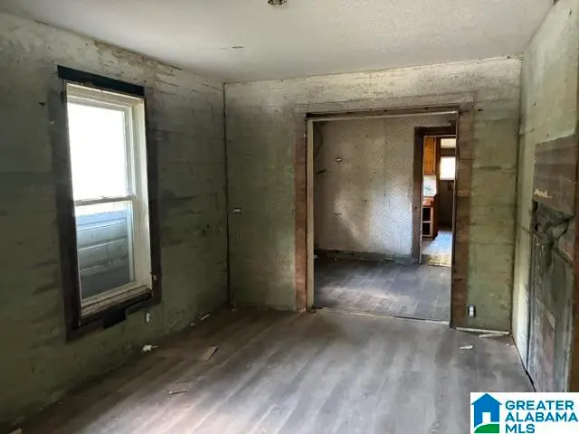 705 PINE STREET, Jasper, AL 35501 - #2