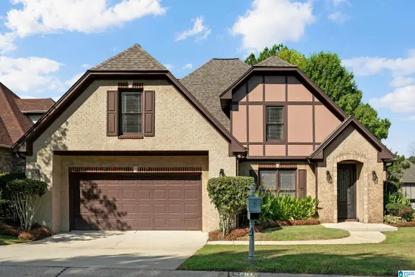 5701 PARK SIDE PASS, Hoover, AL 35244