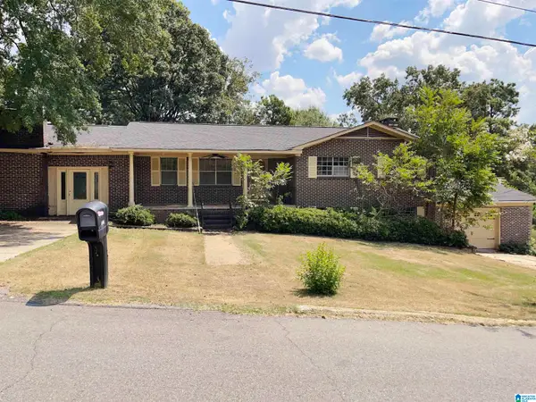 1005 BARCLAY DRIVE, Bessemer, AL 35023