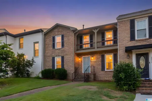 3909 ASBURY PARK CIRCLE, Vestavia hills, AL 35243