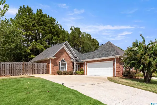 249 PARADISE LAKE DRIVE, Hoover, AL 35244