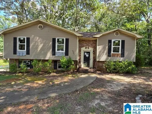 3031 LONE OAK ROAD, Bessemer, AL 35023