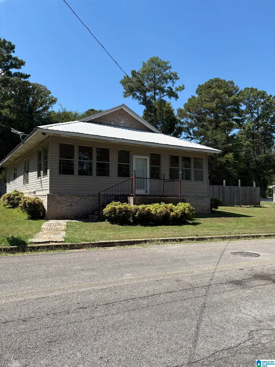 612 3RD PLACE, Jasper, AL 35501 - #2