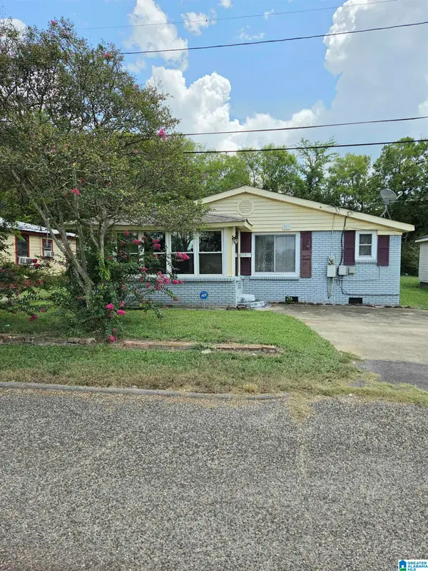 521 1ST AVENUE N, Bessemer, AL 35020