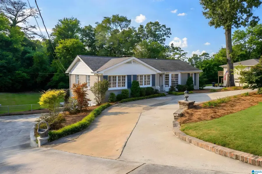 3109 WOODCLIFT CIRCLE, Mountain Brook, AL 35243 - #2