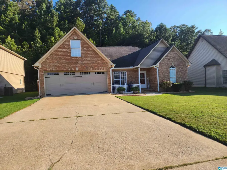 305 OAK LEAF CIRCLE, Pell City, AL 35125 - #2