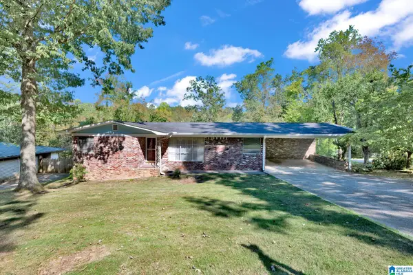 1792 OLD CREEK TRAIL, Vestavia hills, AL 35216