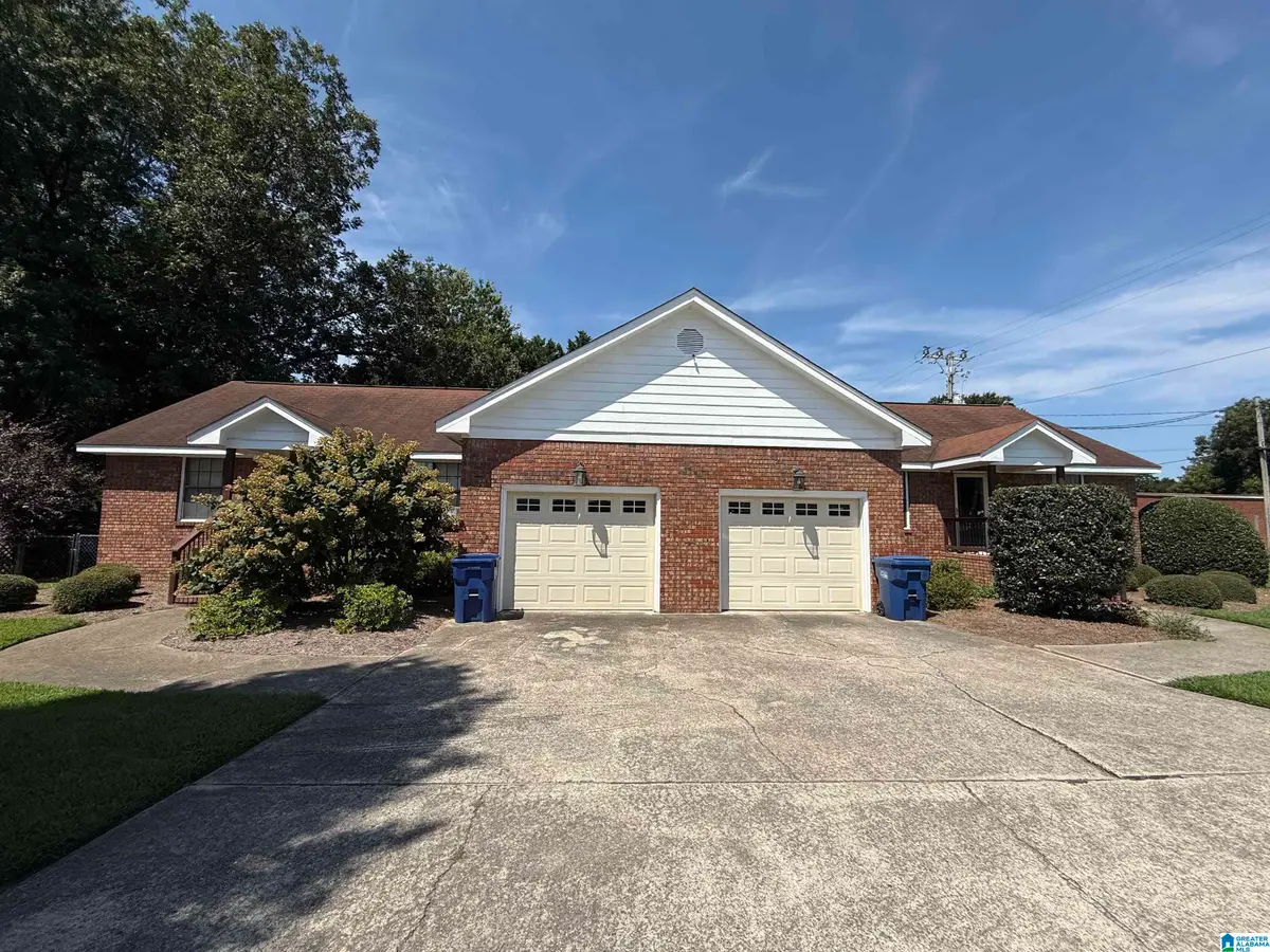 226 N HAMBRICK DRIVE, Albertville, AL 35950 - #1