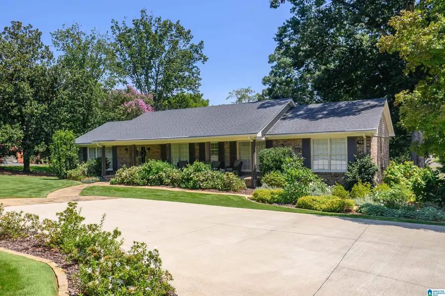 3631 LOCKSLEY DRIVE, Mountain Brook, AL 35223 - #3