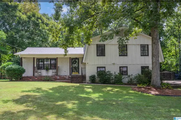 2757 ALTADENA LAKE DRIVE, Vestavia hills, AL 35243