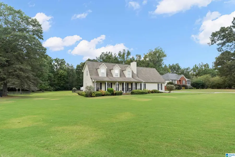 482 BAILEY LOOP ROAD, Gardendale, AL 35071 - #2