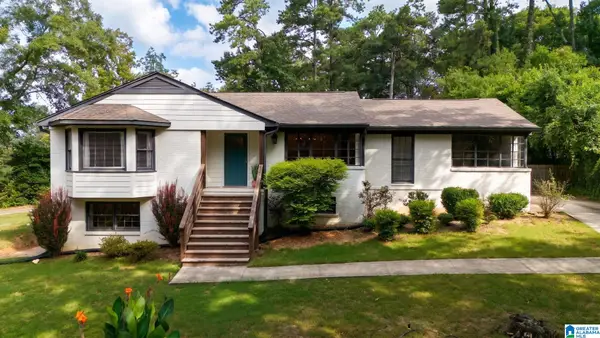 304 CHEROKEE DRIVE, Trussville, AL 35173