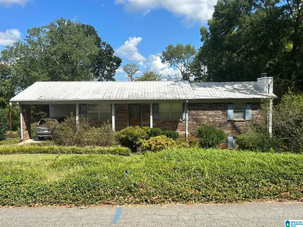 1415 HERNDON DRIVE, Weaver, AL 36277