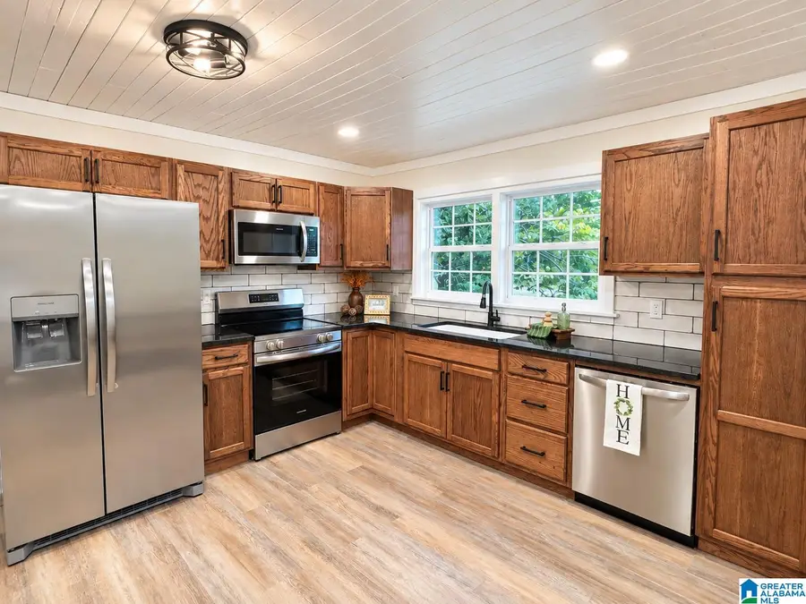 13181 E CAPITOL DRIVE, Lawley, AL 36793 - #2