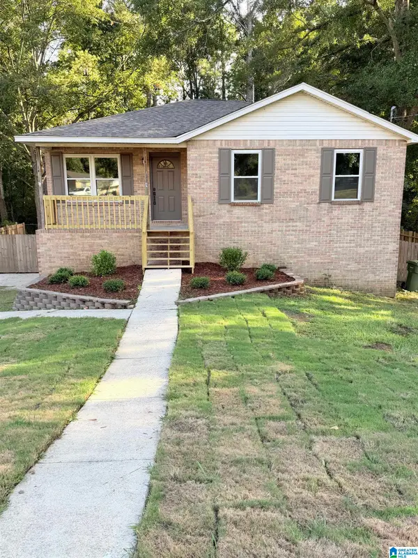 137 RANDALL CIRCLE, Clanton, AL 35045
