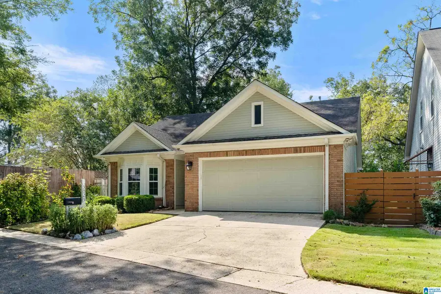 3025 COBBLESTONE TRACE, Vestavia Hills, AL 35243 - #2