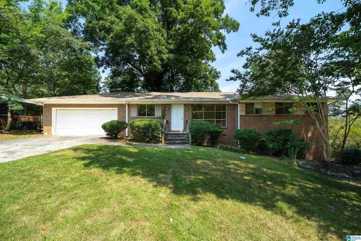 957 HICKORY CIRCLE, Birmingham, AL 35215 - #1