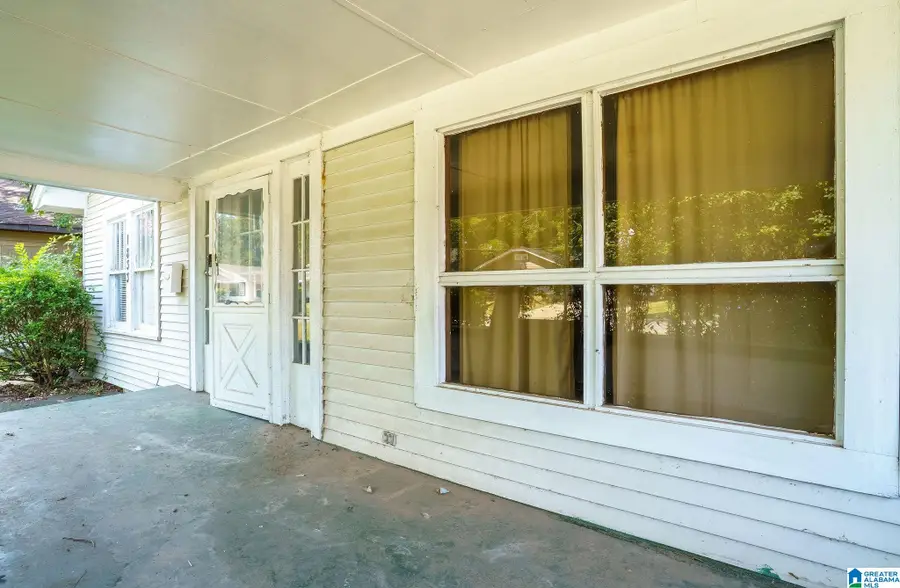 1833 SAINT CHARLES AVENUE SW, Birmingham, AL 35211 - #2