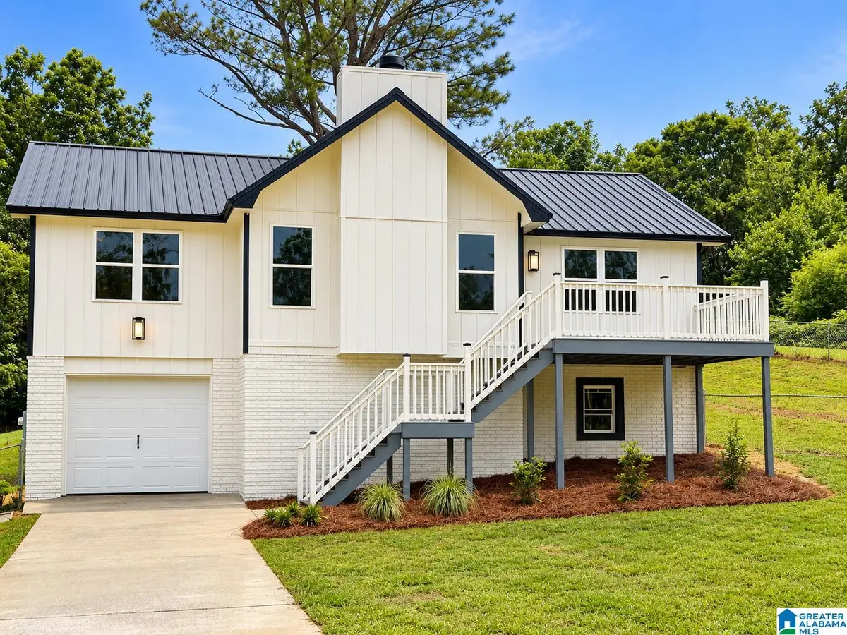 106 E 49TH STREET, Anniston, AL 36206 - #1